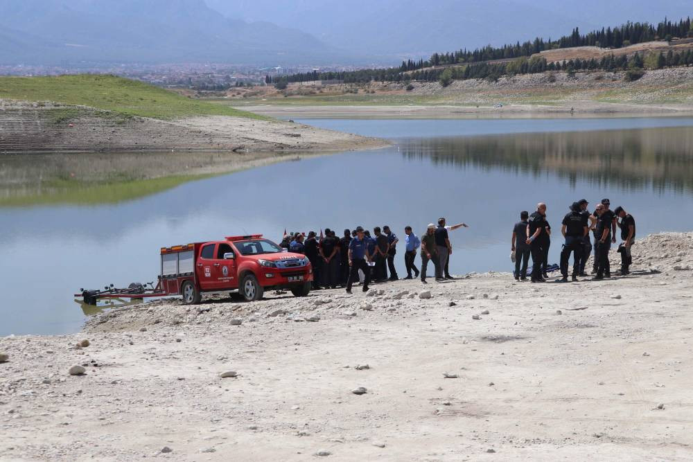 Denizli’de gizemli ölüm! Kayıp genç gölette bulundu