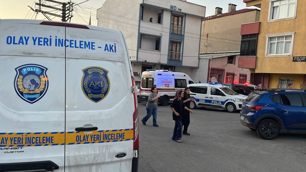 Kötü koku cinayeti ortaya çıkardı! Gebze’de anne ve kızına kanlı saldırı: Şüpheli İstanbul'da yakalandı