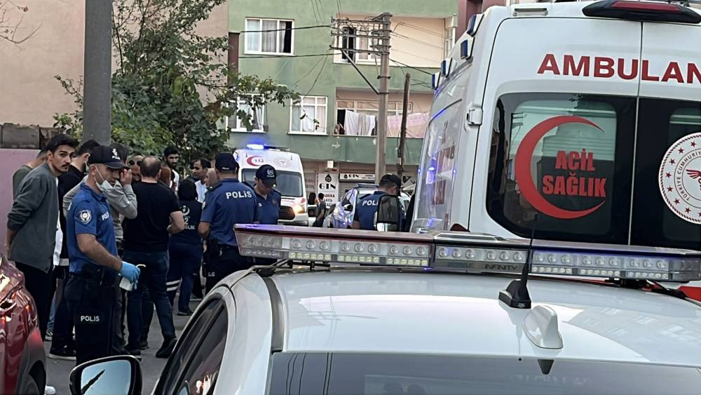 Kötü koku cinayeti ortaya çıkardı! Gebze’de anne ve kızına kanlı saldırı: Şüpheli İstanbul'da yakalandı