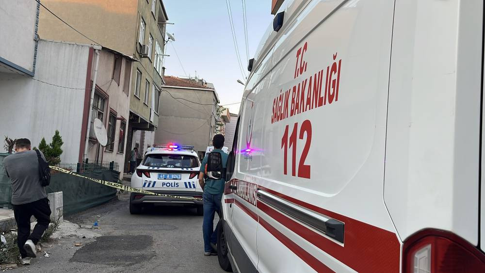 Kötü koku cinayeti ortaya çıkardı! Gebze’de anne ve kızına kanlı saldırı: Şüpheli İstanbul'da yakalandı