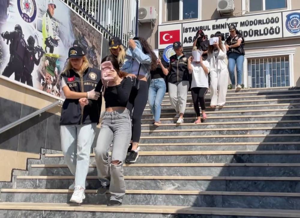 İstanbul’da fuhuş çetesine darbe! 30 bin lira detayı