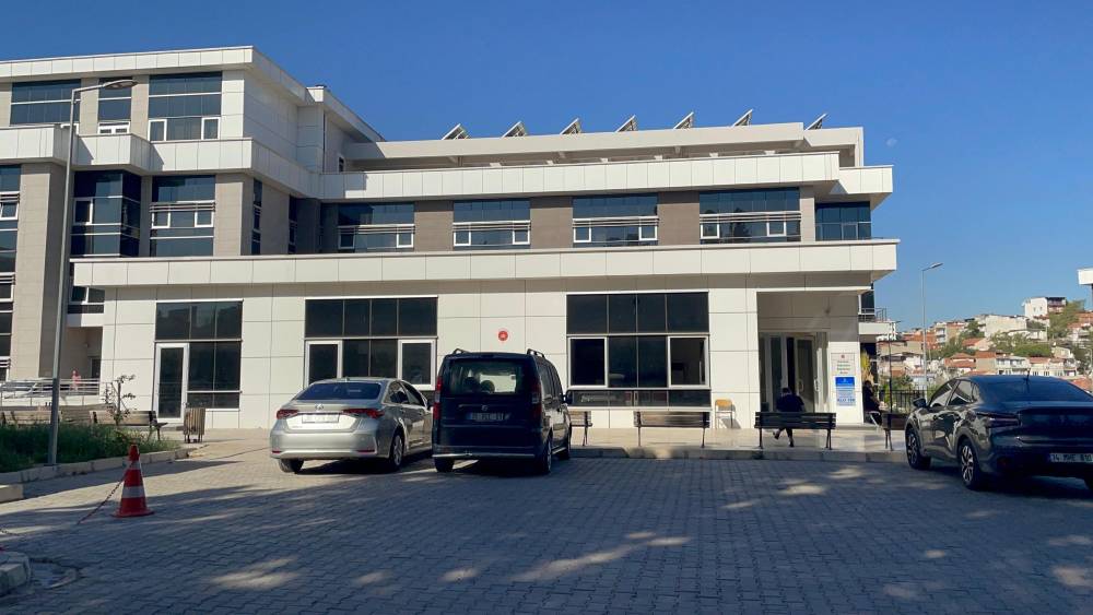 İzmir’de eski sevgilisini öldürüp kaçtı! Katil kaçtığı evde final yaptı