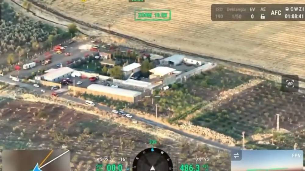 Viranşehir’de şok operasyon! El bombaları ve silahlar ele geçirildi!