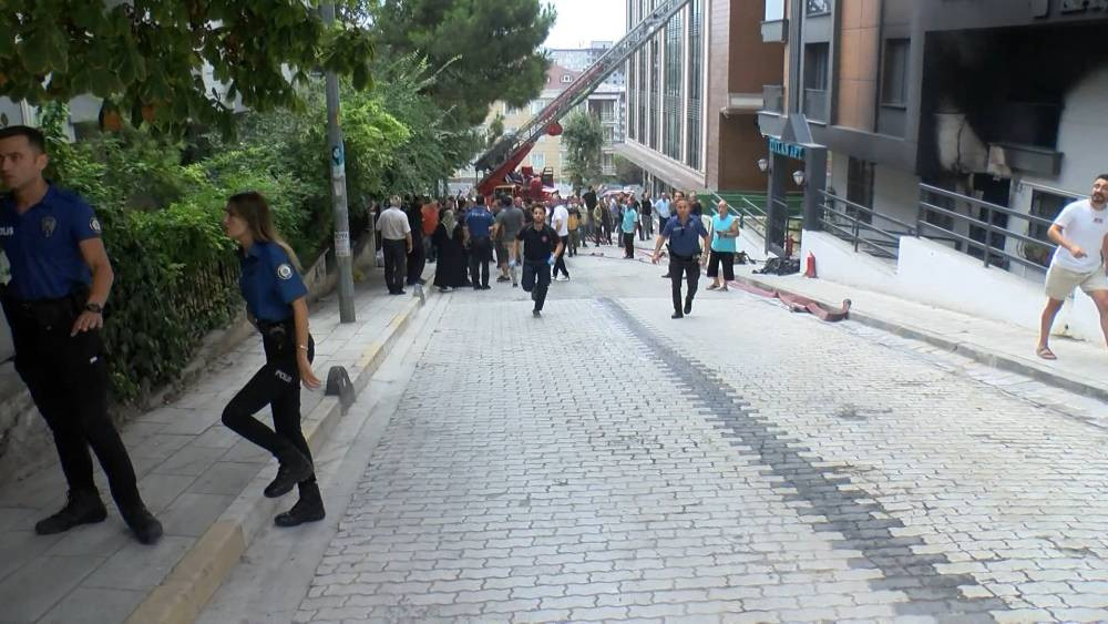 İstanbul’da yangında can pazarı! Ölü ve yaralılar var
