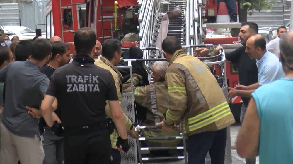 İstanbul’da yangında can pazarı! Ölü ve yaralılar var