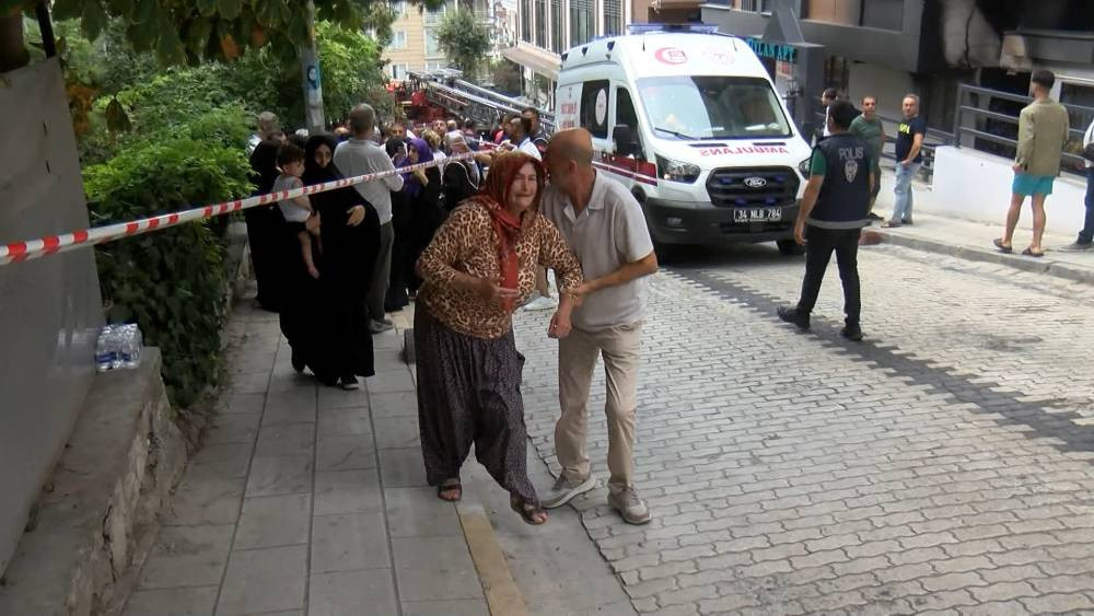 İstanbul’da yangında can pazarı! Ölü ve yaralılar var