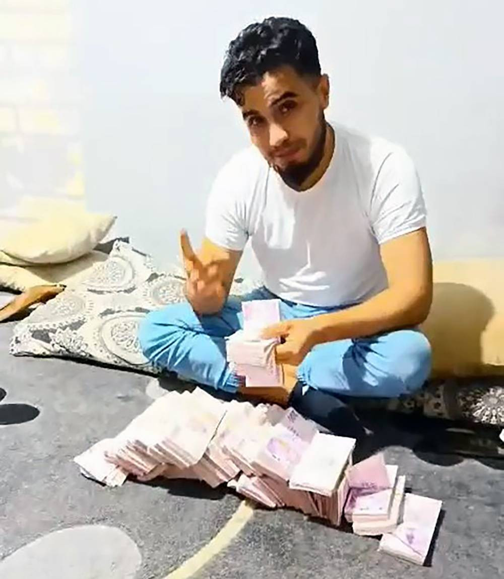 Soygun sonrası şok görüntüler! Say say bitiremediler