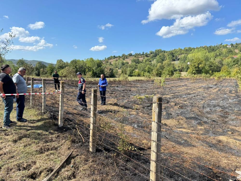 Bartın'da orman yangını yürekli adamın yüreğini aldı! Yangın söndürüldü güzel insan ruhun şad olsun