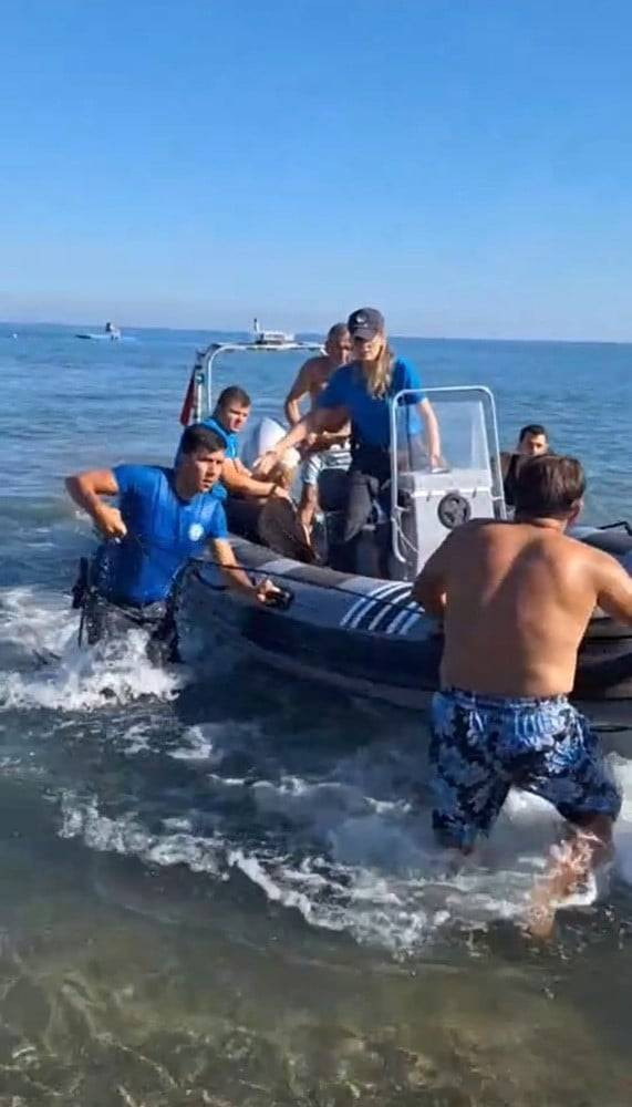 Hatay'da denizde korku dolu anlar! Deniz polisi zamanla yarıştı