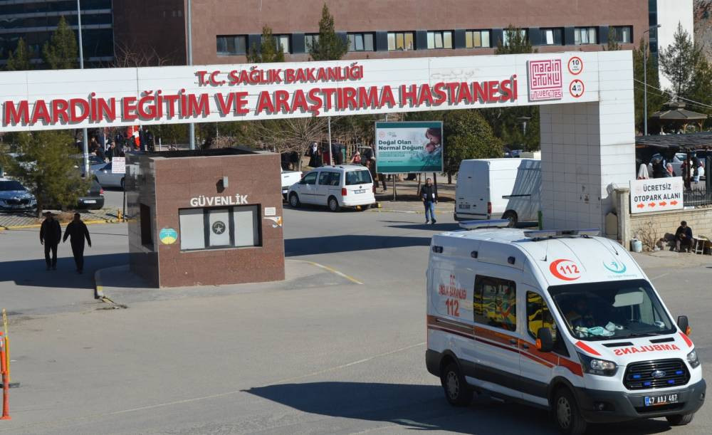 Akaryakıt İstasyonunda Silahlar Konuştu! Yaralılar var