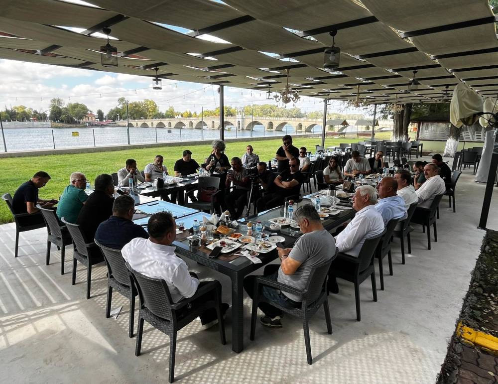 Zodyak botlarla kaçak av başlıyor