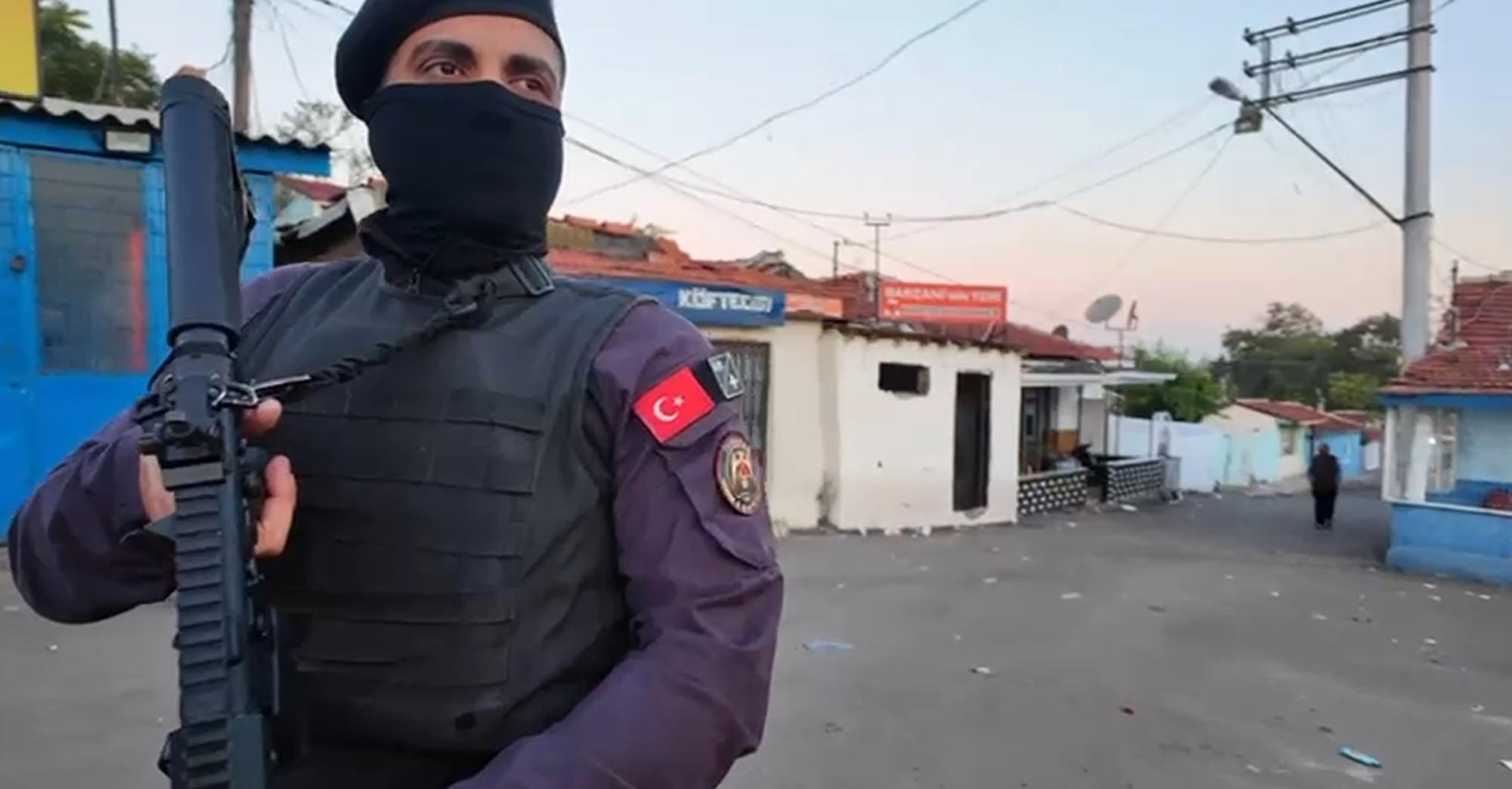 hidiragada-900-polisle-dev-gunaydin-operasyonuyenicag-4.jpg