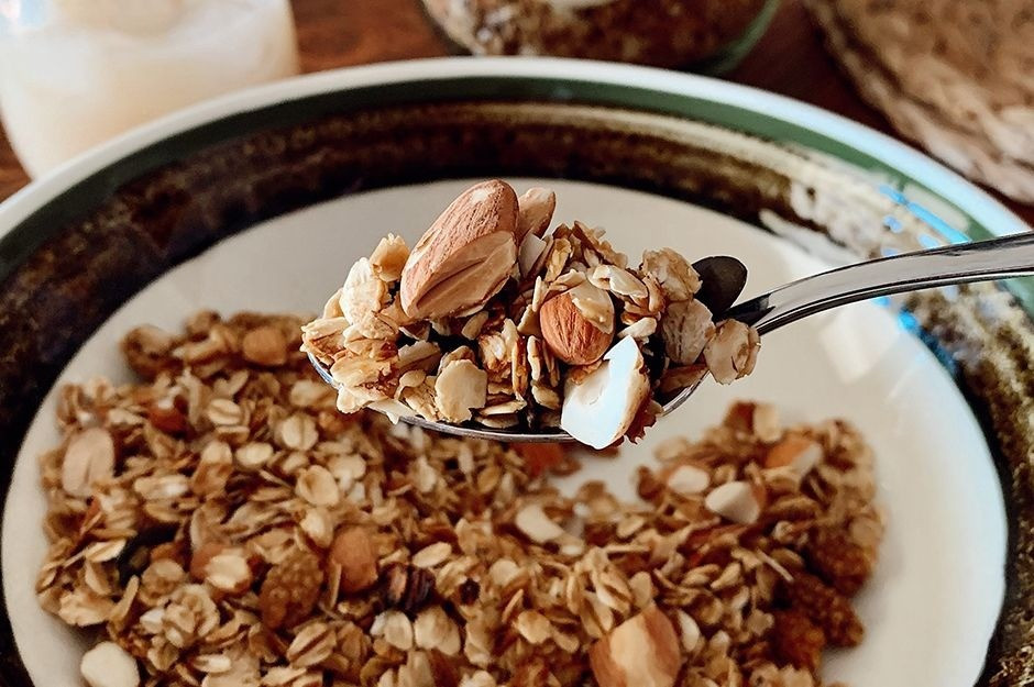 63904426-58848-granola-tarifi-saglikli-v.jpg