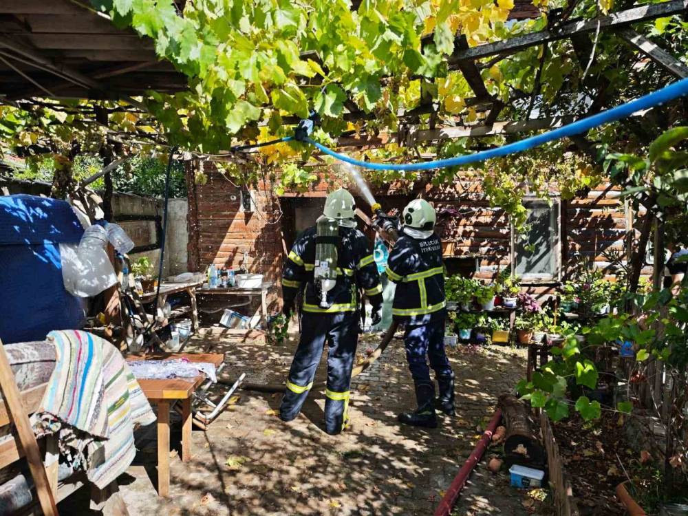 Bilecik’te çıkan yangın korkuttu