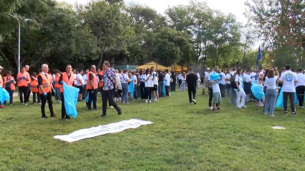 Kadıköy'de temizleme operasyonu!