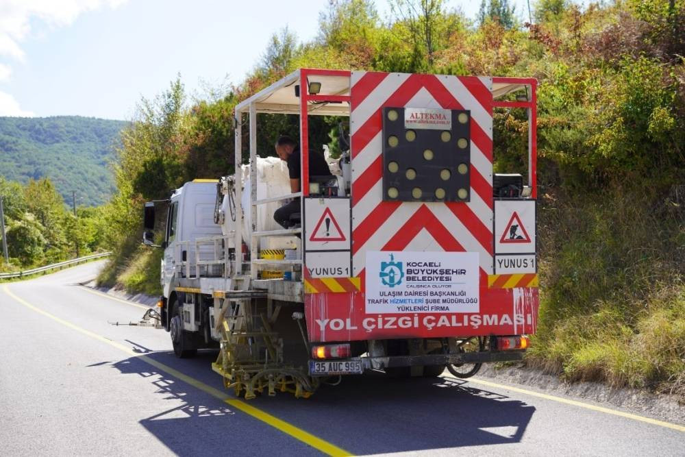 Kocaeli'de kırsal ulaşıma güçlü dokunuş