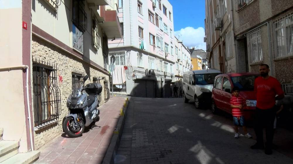 İstanbul ‘da kadın vahşice katledildi! Kapı açılınca korkunç manzara ile karşılaştılar