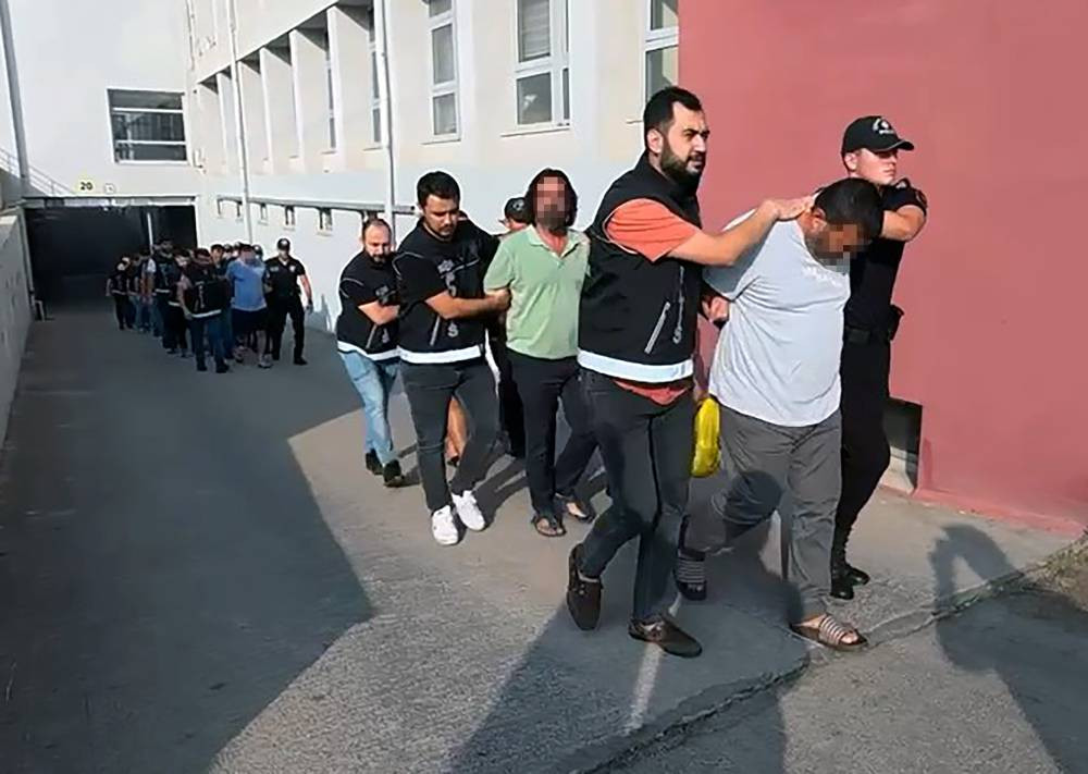 Şebekenin ölümcül planı çökertildi!  Polisin tuzağına düştüler: Çok sayıda kişi gözaltına alındı