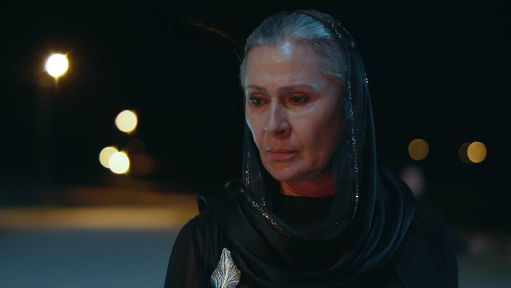 Uzak Şehir’de Cihan’ın İstanbul sürprizi!