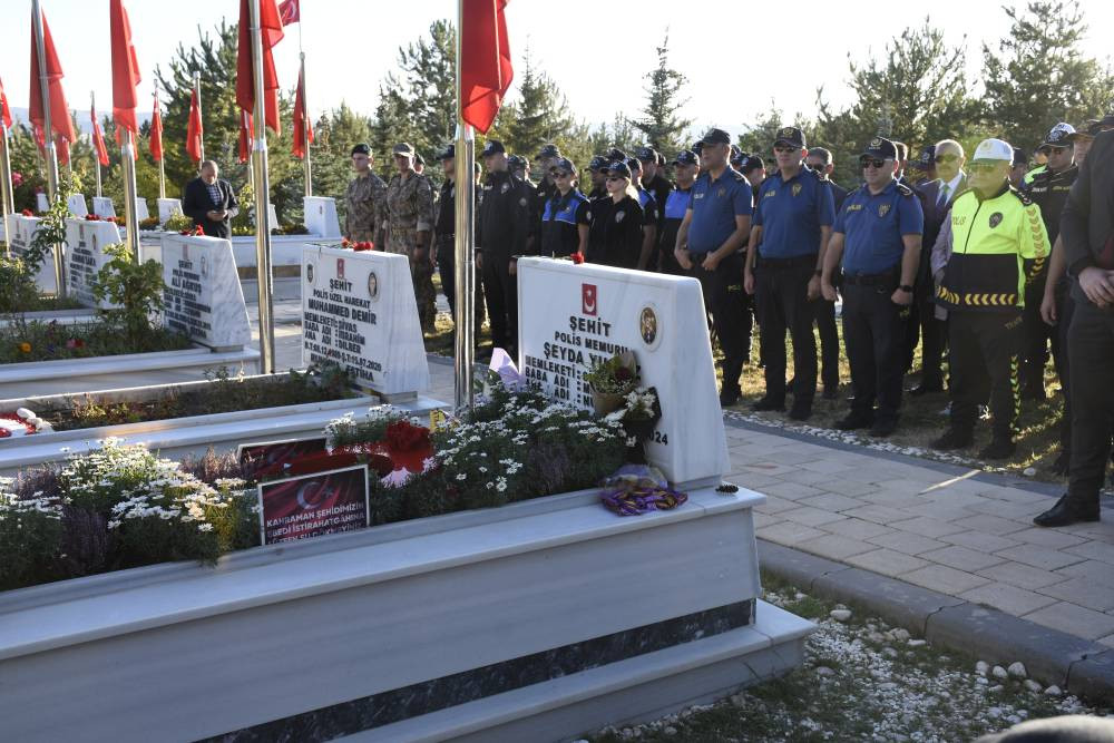 Ümraniye’nin kahraman polisi Şeyda Yılmaz Sivas’ta unutulmadı