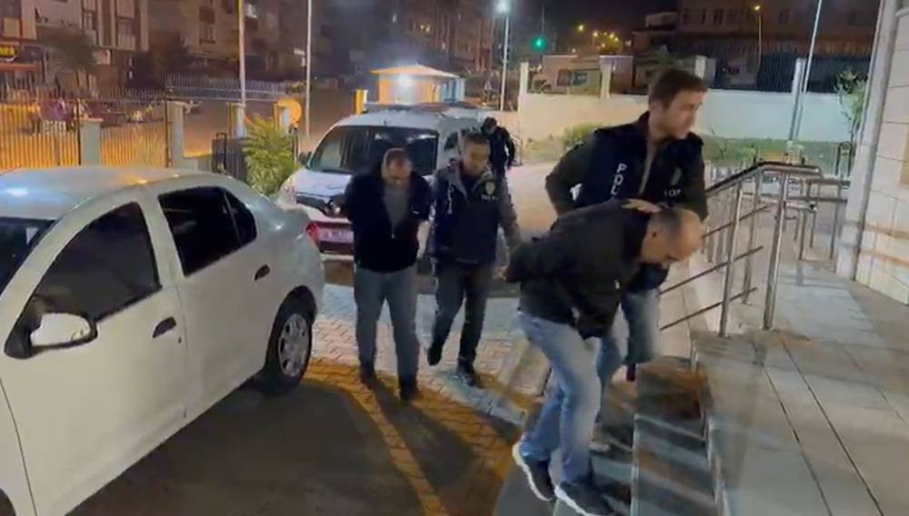 Taksi şoförünü sopayla dövmüşlerdi! 4 şüpheli tekrar yakalandı