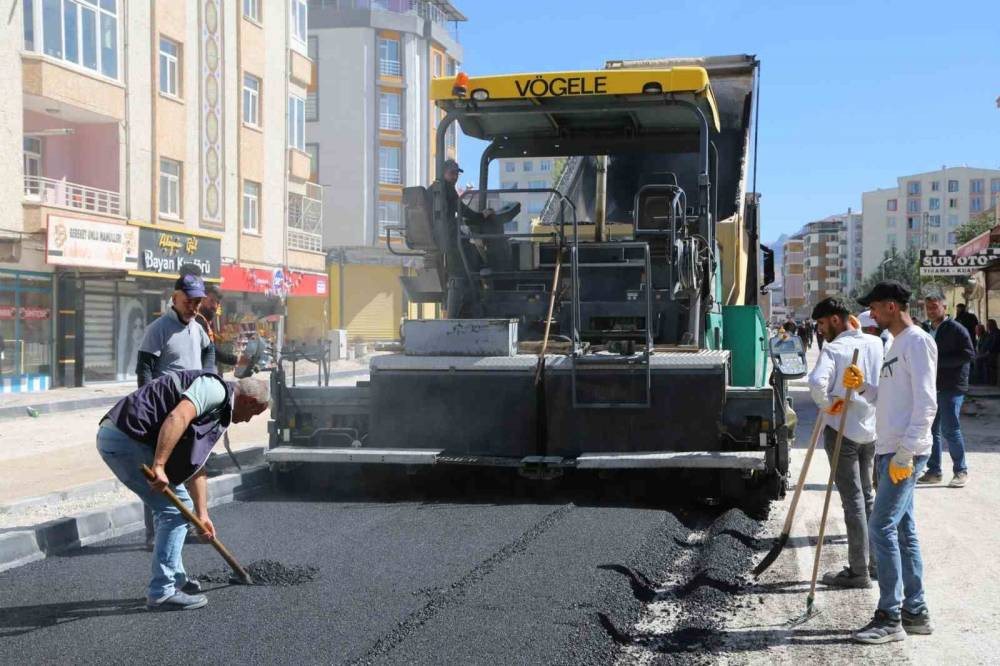 Mareşal Fevzi Çakmak Caddesi yenileniyor: Esnaf ve vatandaş memnun!