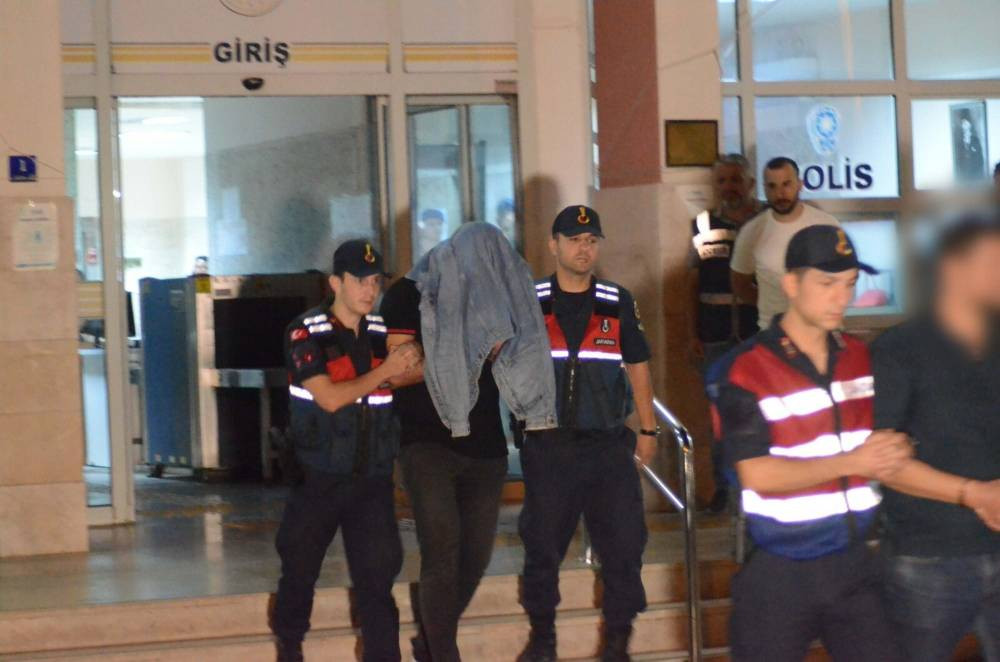 Aydın’da belgesiz restoran operasyonu polise uzandı