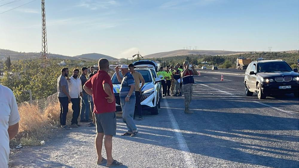 Bozova'da feci kaza! Tütün işçilerini taşıyan minibüs devrildi: 20 yaralı!