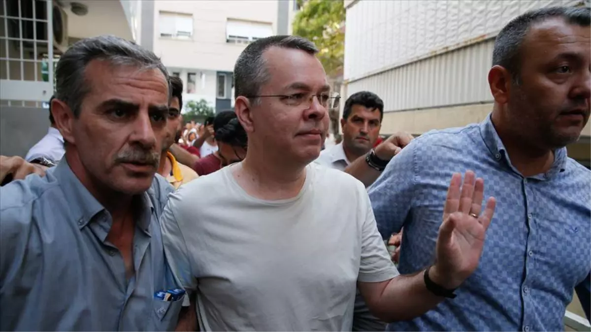 haberler-rahip-brunson-kimdir-olayi-nedir-andrew-brunson-14471388-5462-amp.webp