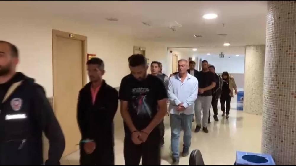 Vize başvurusu kâbusa dönmüştü! Dolandırıcılar yakalandı: 8 ilde eş zamanlı operasyon: 12 gözaltı
