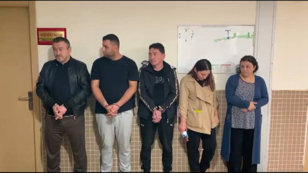 Vize başvurusu kâbusa dönmüştü! Dolandırıcılar yakalandı: 8 ilde eş zamanlı operasyon: 12 gözaltı