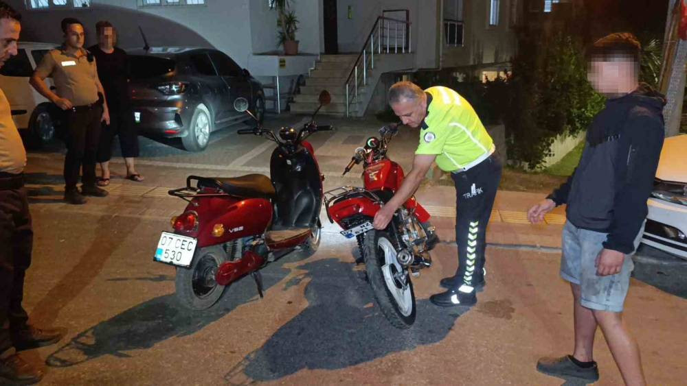 Gençlerin gece sürüşü pahalıya patladı! Mahalleliyi isyan ettirmiştiler