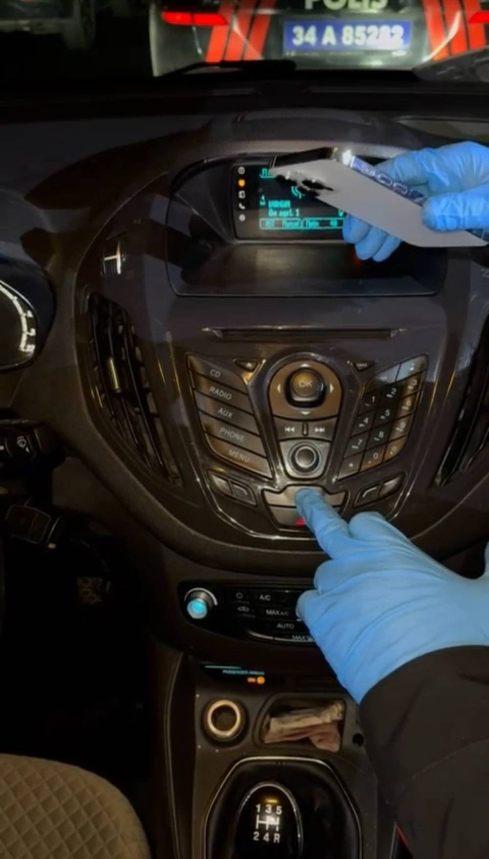 Düzenek bile kurtaramadı! Kokainle kalanikof mermileri bulundu