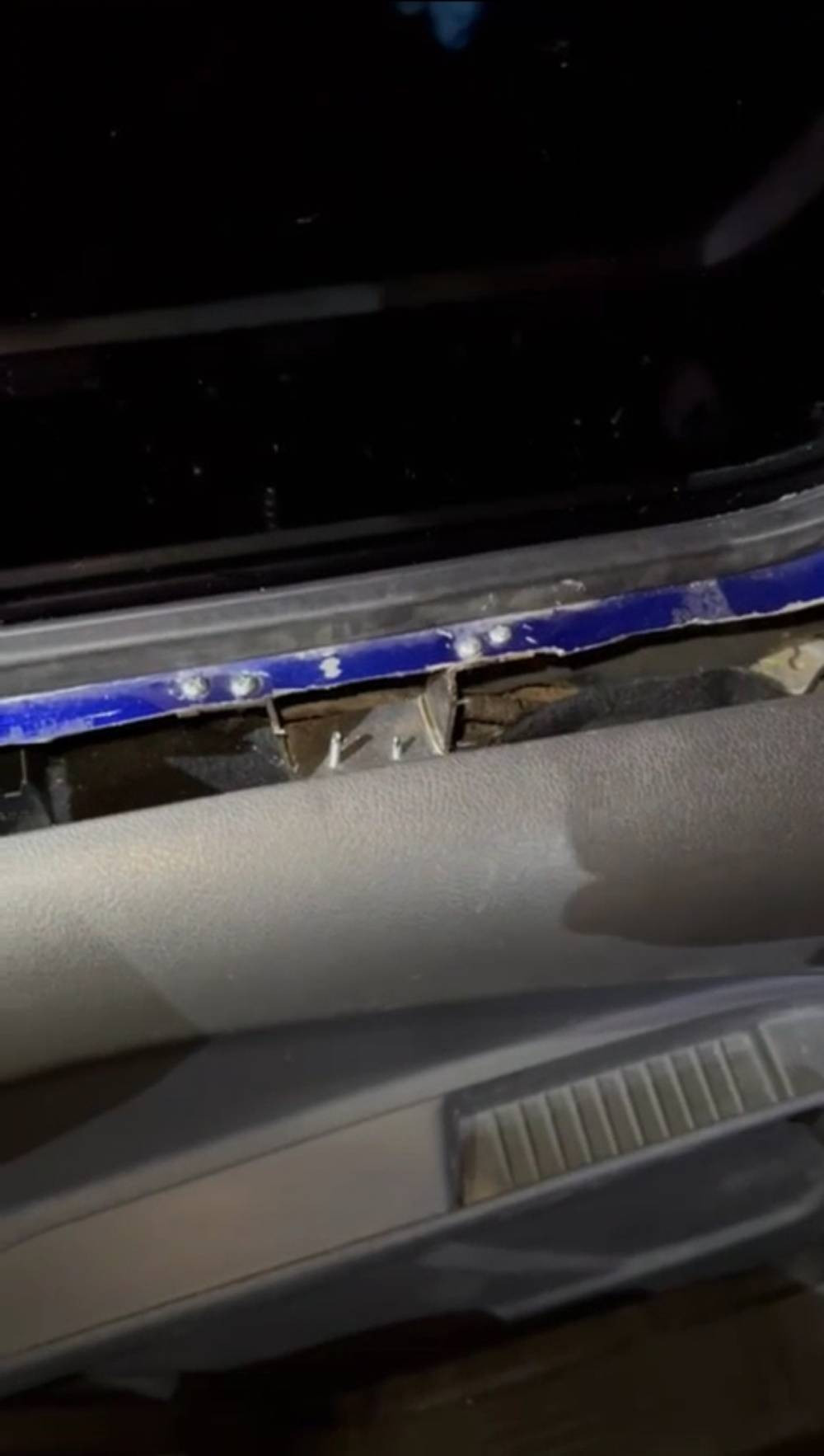 Düzenek bile kurtaramadı! Kokainle kalanikof mermileri bulundu