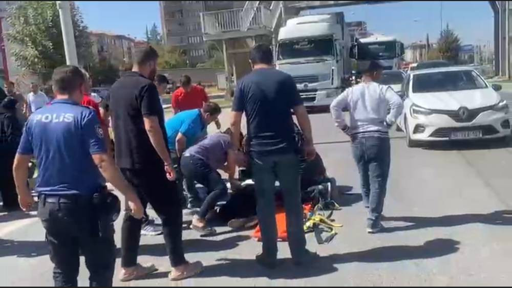 Malatya’da korkunç kaza! Anne iki çocuğu ile birlikte yola fırladı