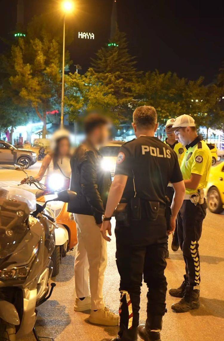 Isparta'da polis ekiplerinden huzur uygulaması!