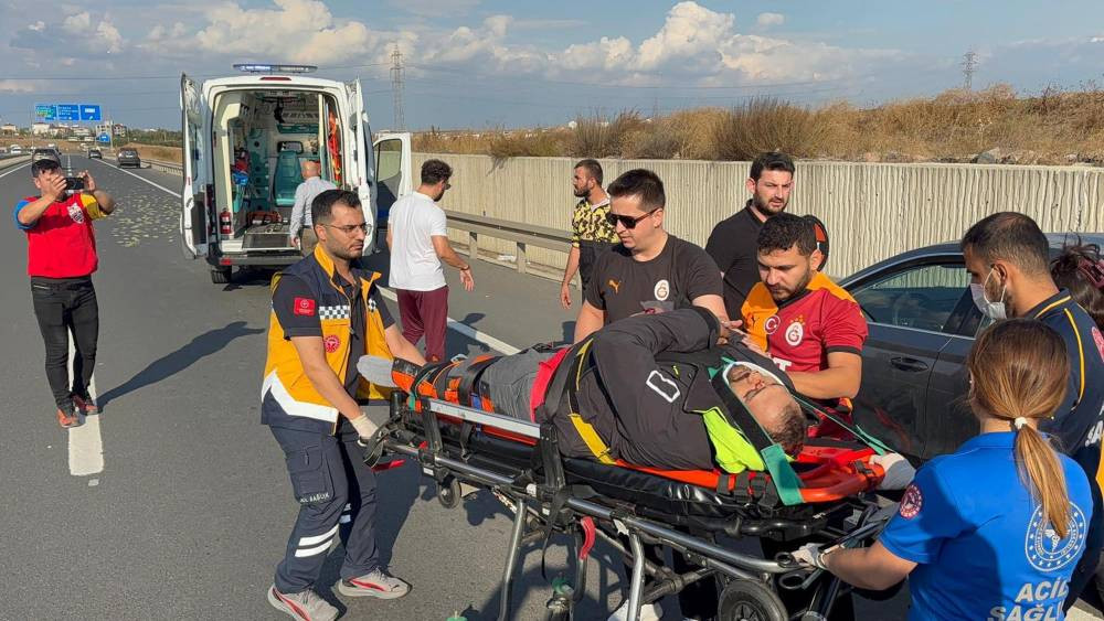 Emniyet yeridinde kaza: Motosiklet sürücüsü yaralı!