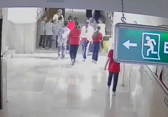 Kahraman öğretmen! 'Heimlich Manevrası' ile öğrencinin hayatını kurtardı