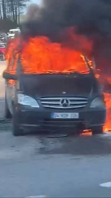 Kafa kafaya çarpıştılar! Alev alev yandılar: Pendik’te korku dolu anlar