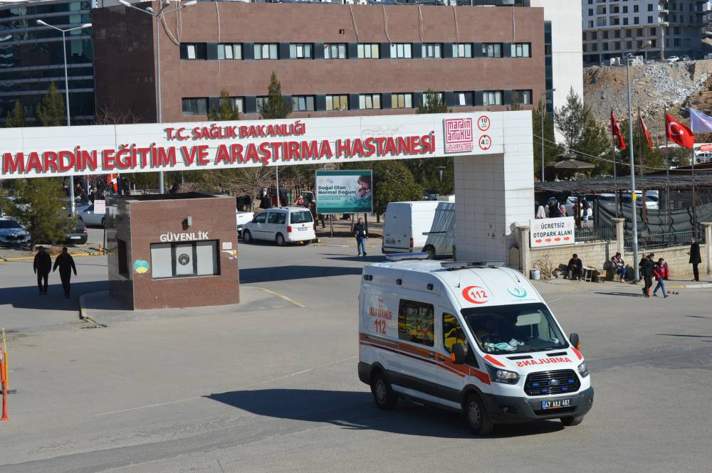 Okul pansiyonunda gıda zehirlenmesi! Çok sayıda öğrenci hastaneye kaldırıldı