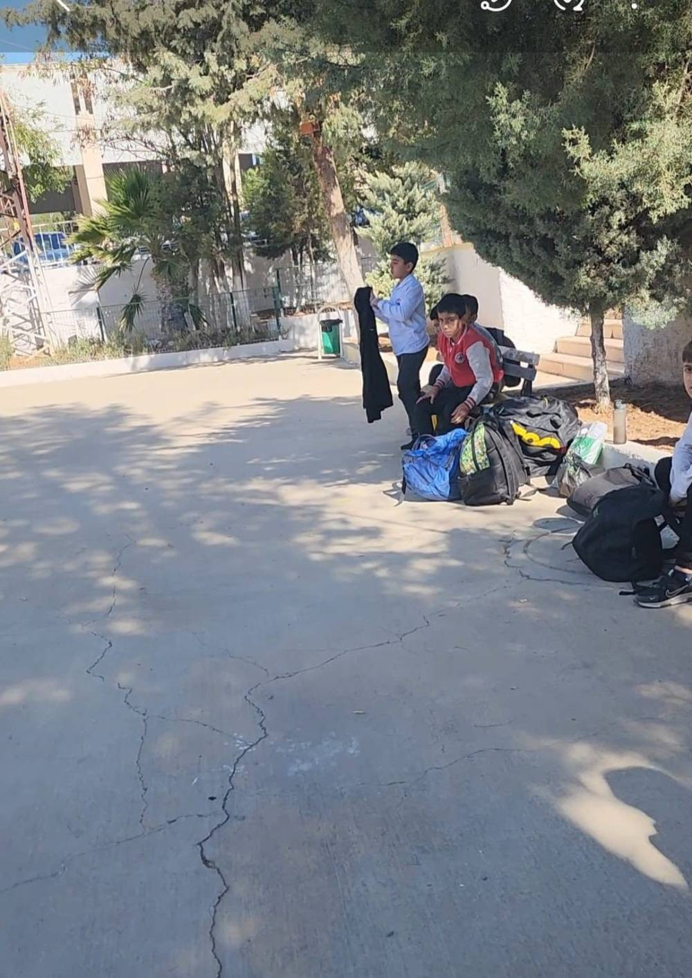 Okul pansiyonunda gıda zehirlenmesi! Çok sayıda öğrenci hastaneye kaldırıldı