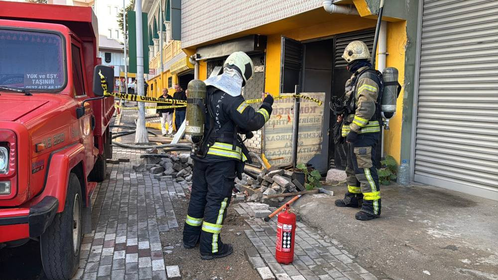 Yüksek gerilim felaketi! İşçi biranda yere yığıldı