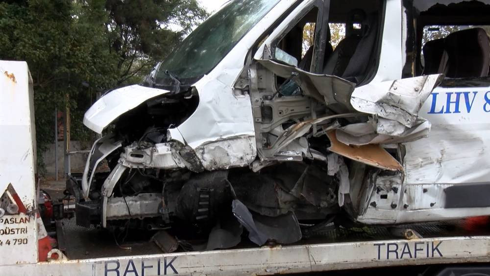 Sarıyer’de servis kazası! Yaralılar var: Bölgeye ekipler sevk edildi