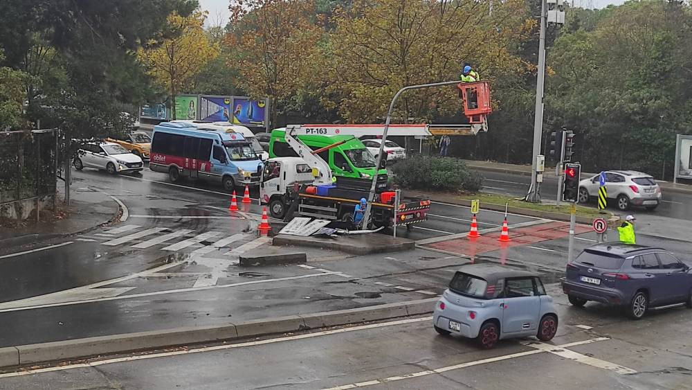 Sarıyer’de servis kazası! Yaralılar var: Bölgeye ekipler sevk edildi