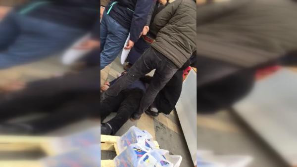 Sara krizi geçiren vatandaş böyle soyuldu - Resim : 1