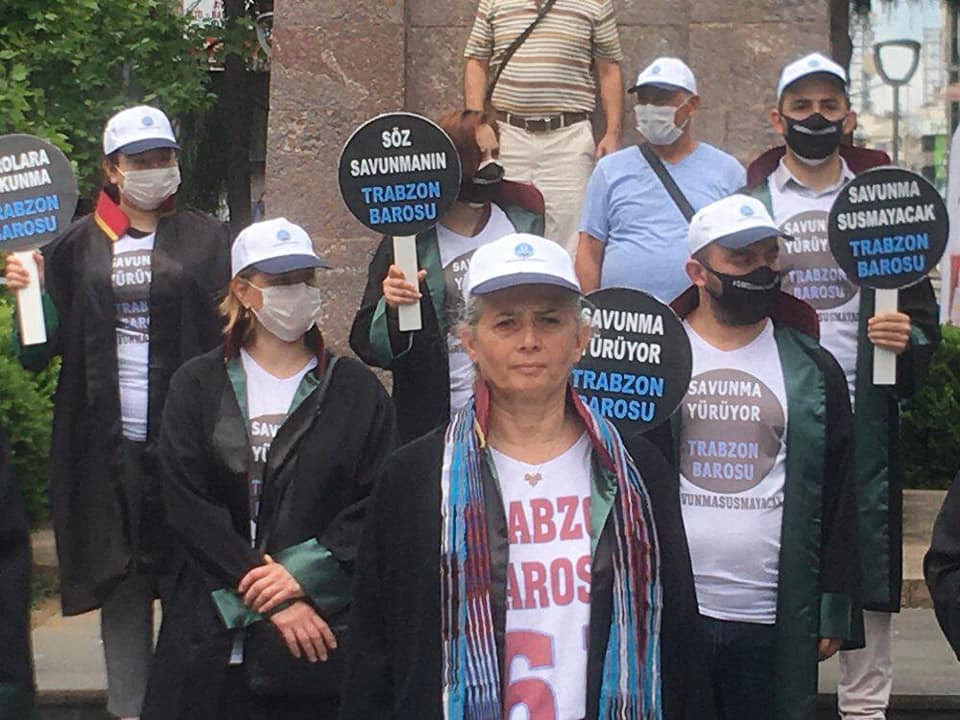 AKP'nin baro teklifine karşı, barolar Ankara'ya yürüyor - Resim : 3