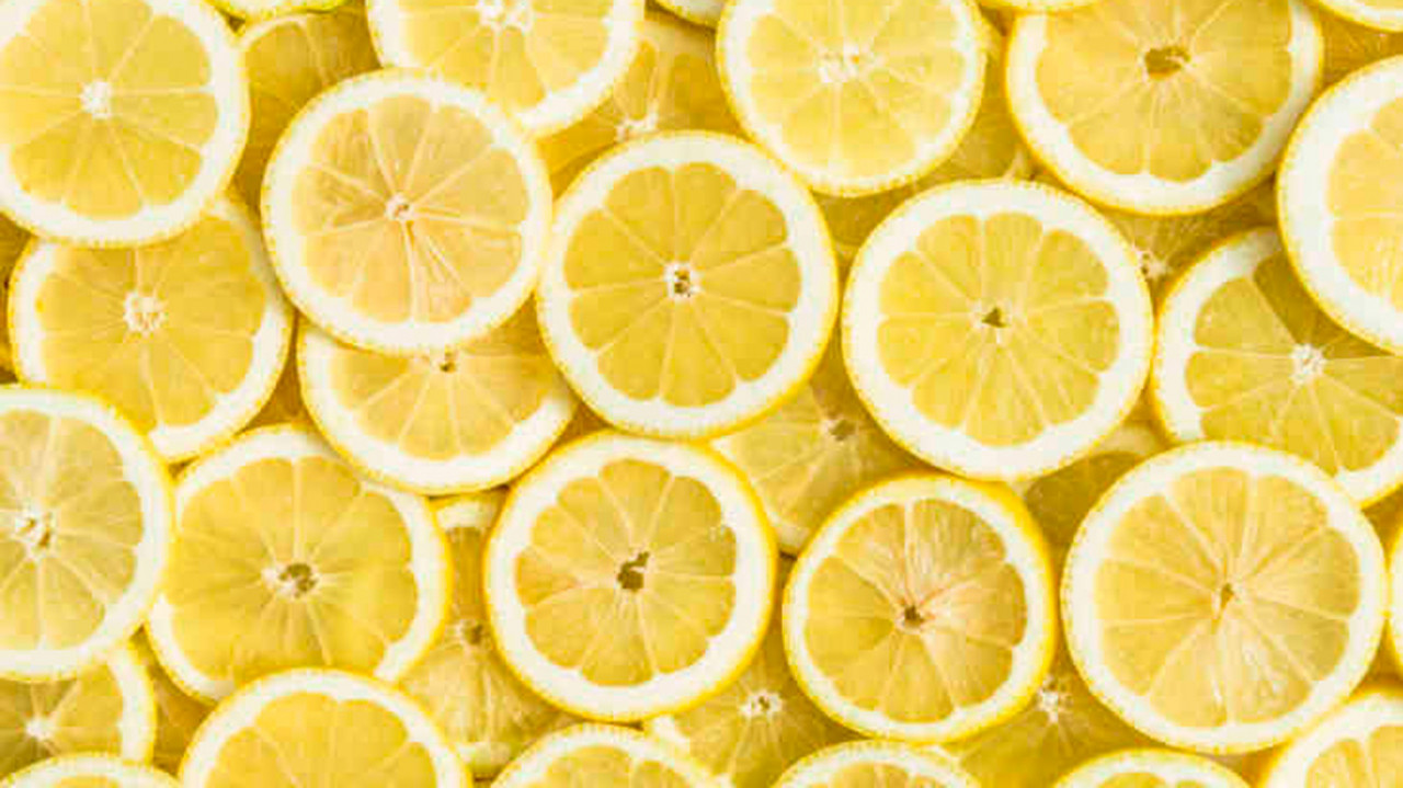 limon-suyu-asidik-mi-bazik-mi-ve-bunun-bir-onemi-var-mi.jpg